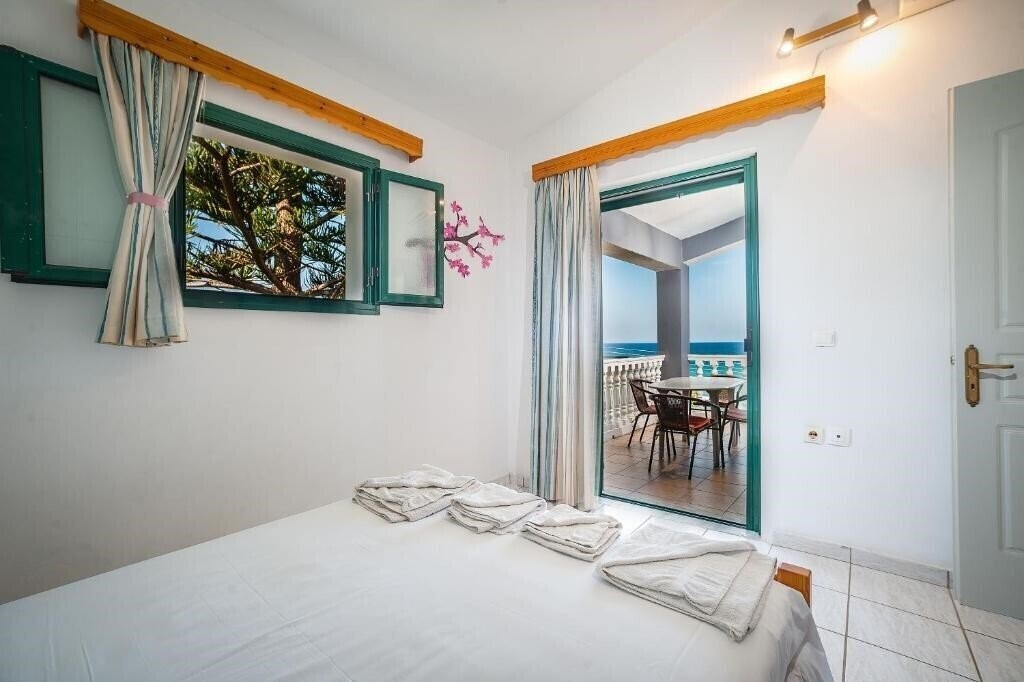 Фото Amarylis Studios 3*