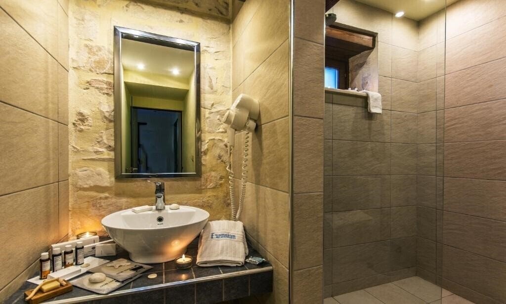 Фотография Exensian Villas & Suites 4*