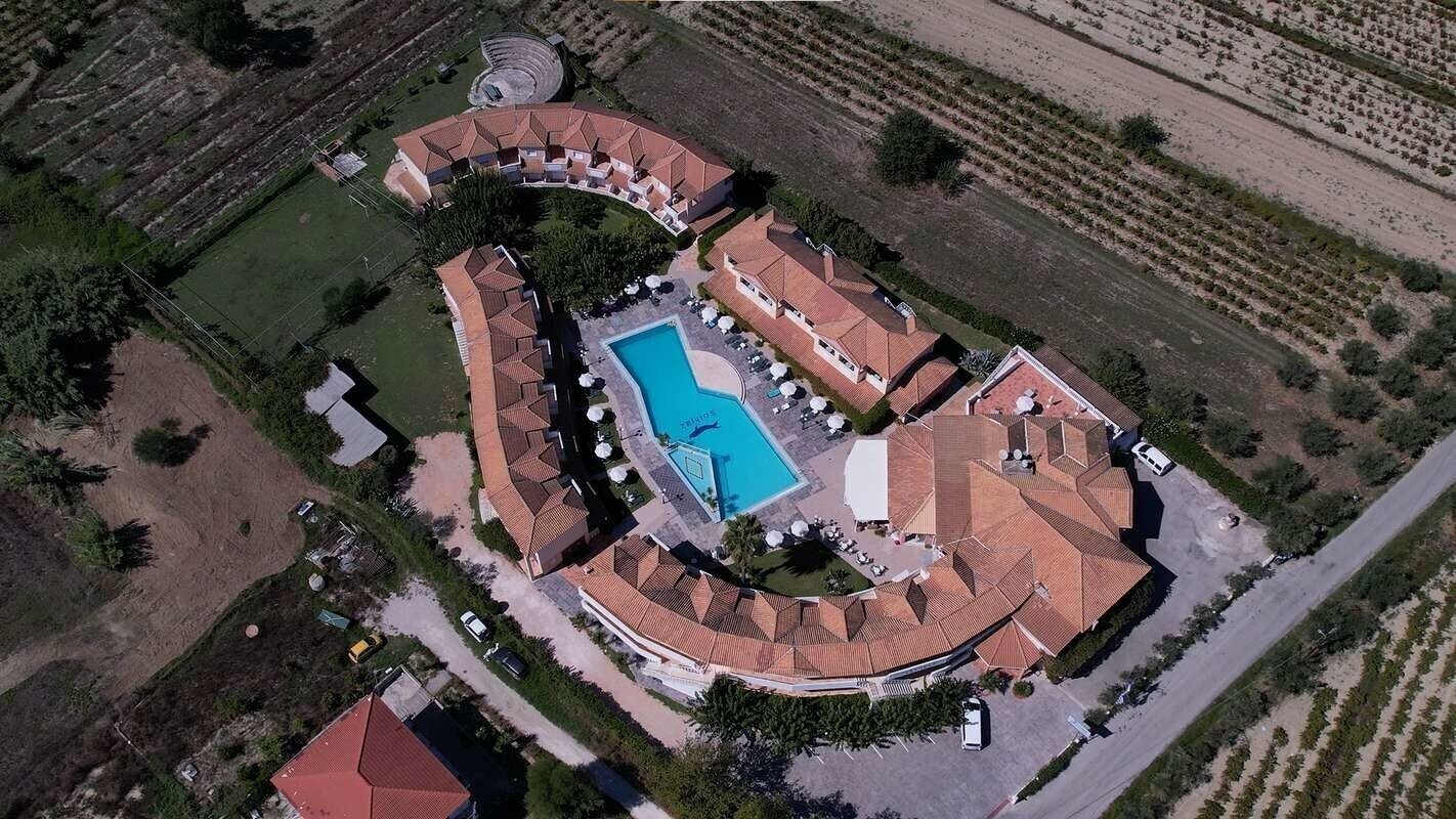 Фотографія Zefyros Ecoresort 2*