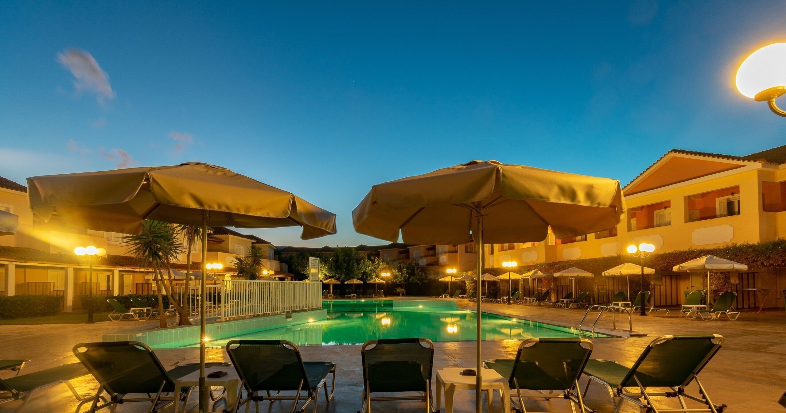 Картинка Zefyros Ecoresort 2*