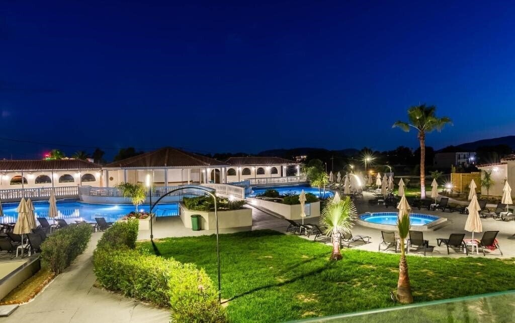 Готель Exotica Hotel & SPA by Zante Plaza 4*