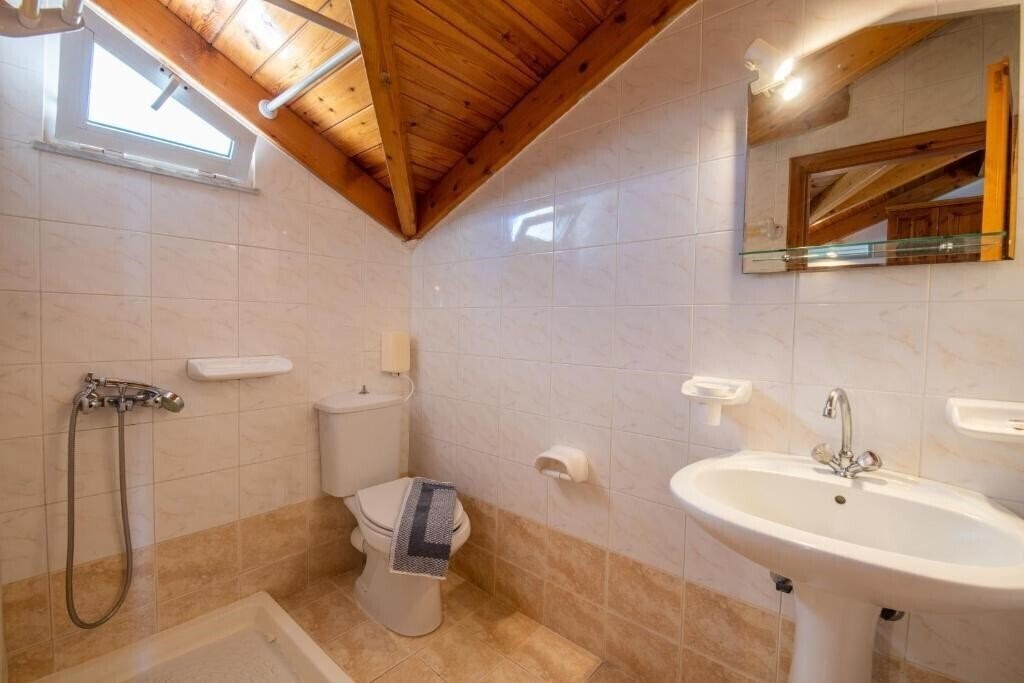 Фотография Achillion Apartments & Studios 3*