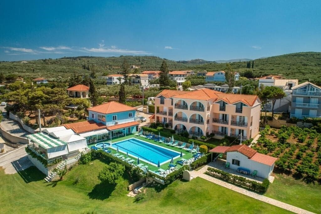 Изображение Achillion Apartments & Studios 3*