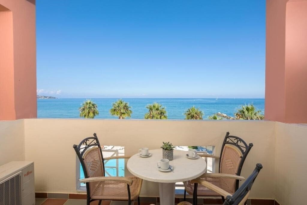 Зображення Xenos Kamara Beach 2*