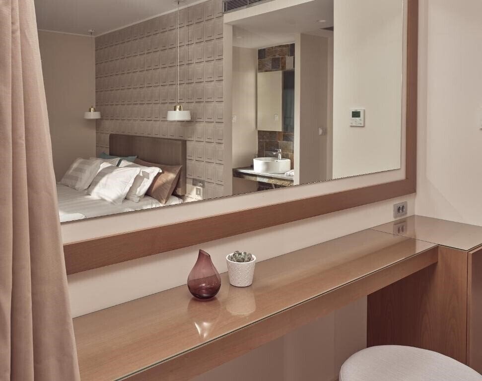 Фотографія Golden Sun Resort & SPA (Adults Only) 3*