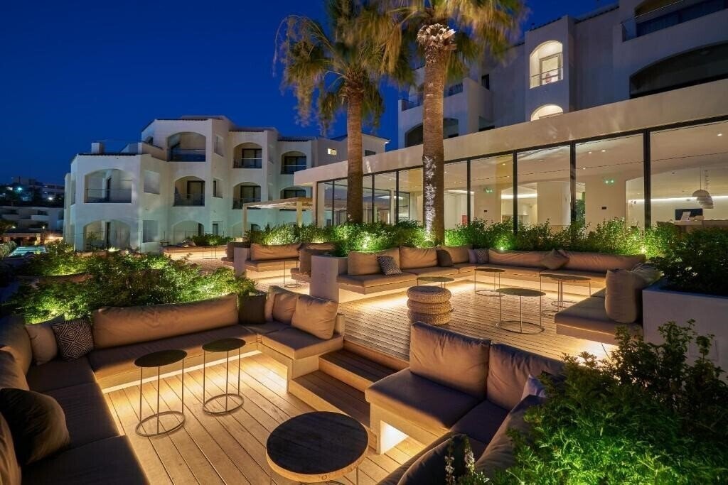Фото Caravel Suites 5*