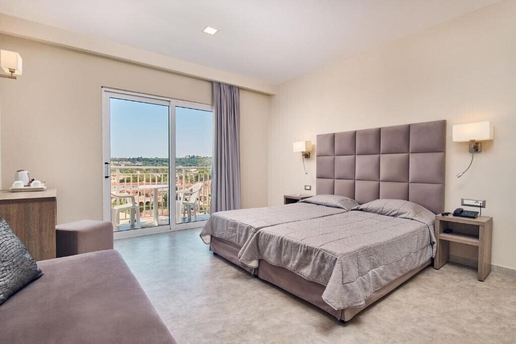 Зображення Altura Hotel 3*