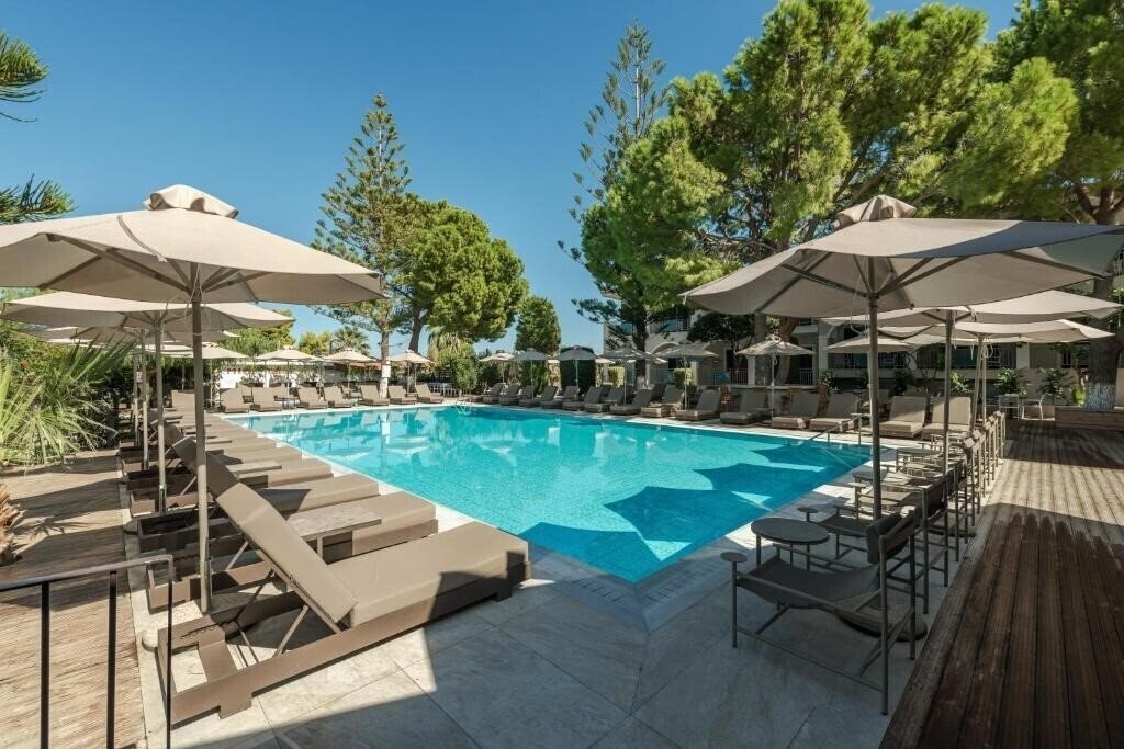 Фото Contessa Hotel 3*