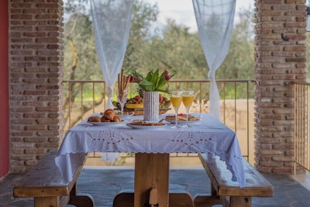 Картинка Froso Villa 4*