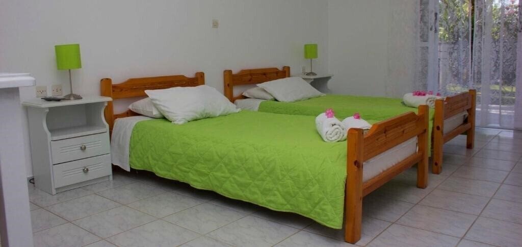 Картинка Olive Grove Apts 4*