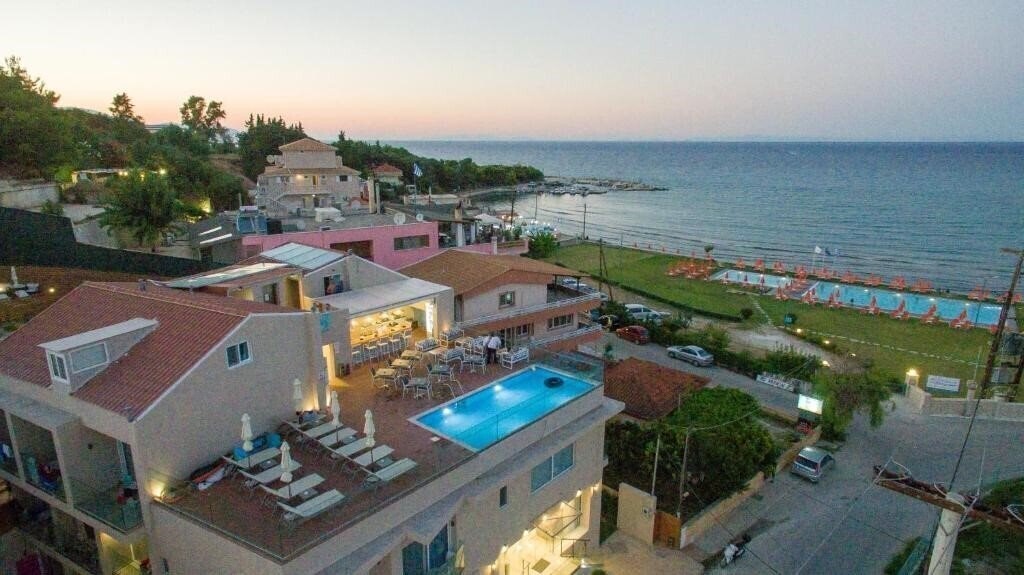 Фотографія Porto Planos 4*