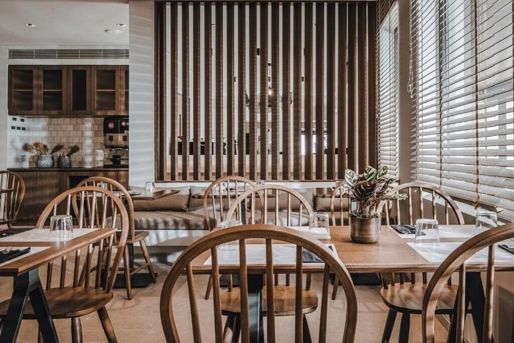 Картинка Planos Deluxe Hotel 4*