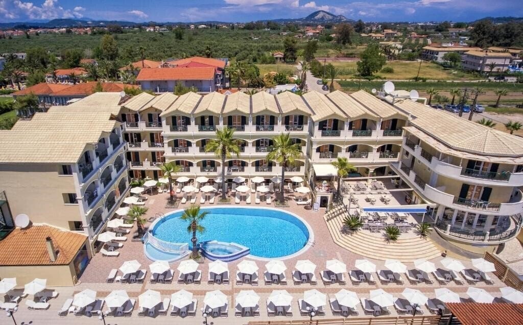 Отель Zante Atlantis 3*