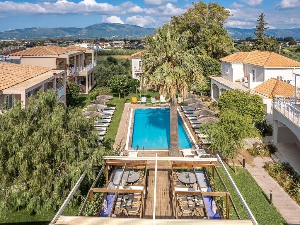 Фотографія Aeolos Boutique Hotel & Suites 3*