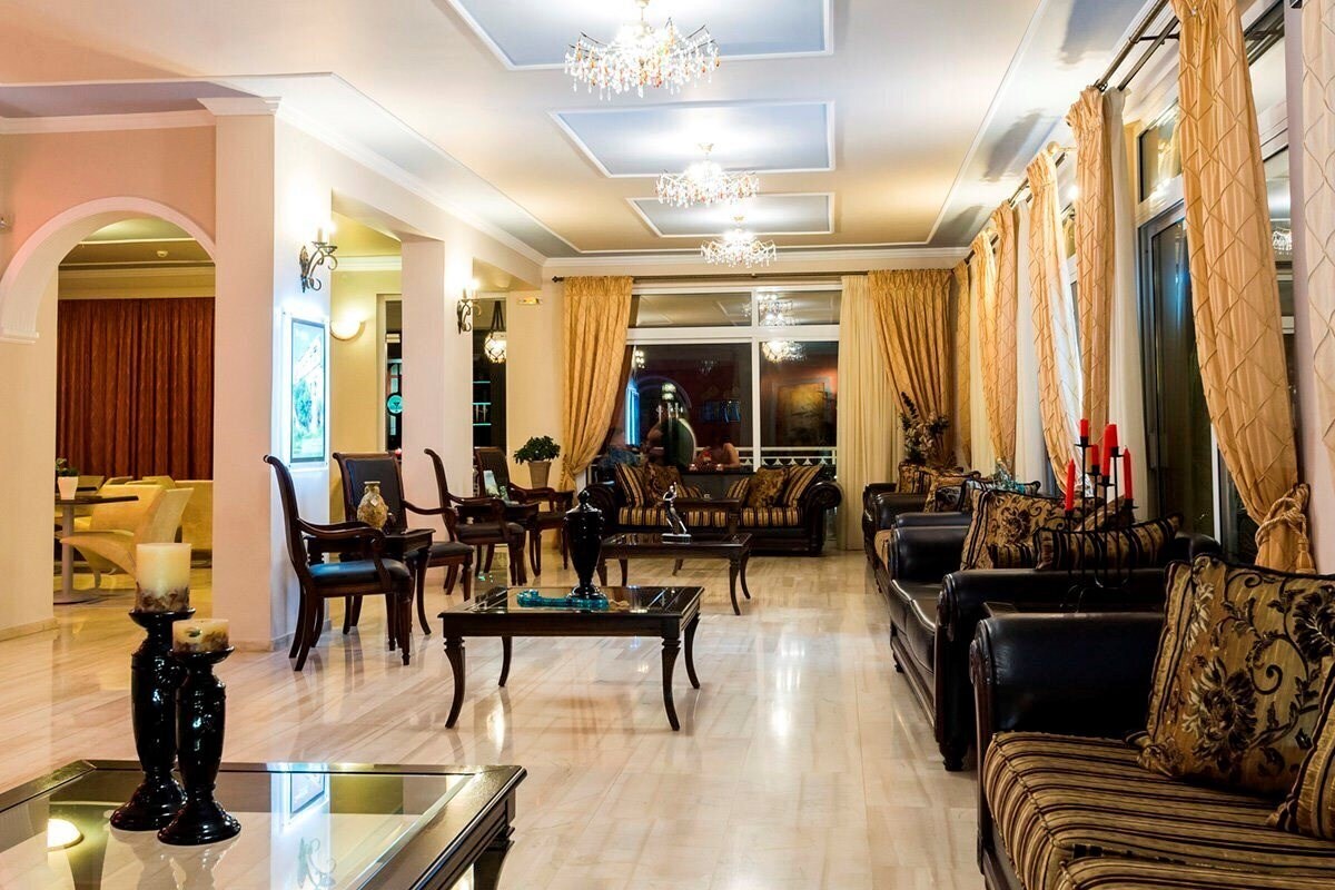 Фото Ionis Art 4*