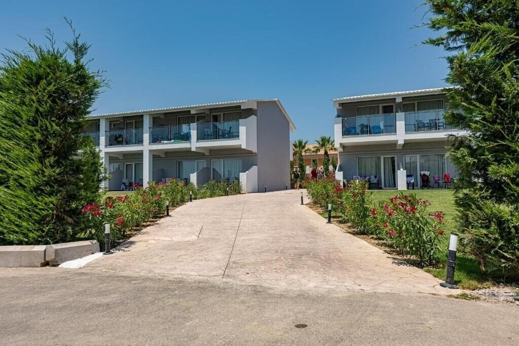 Фотография Caretta Island 4*