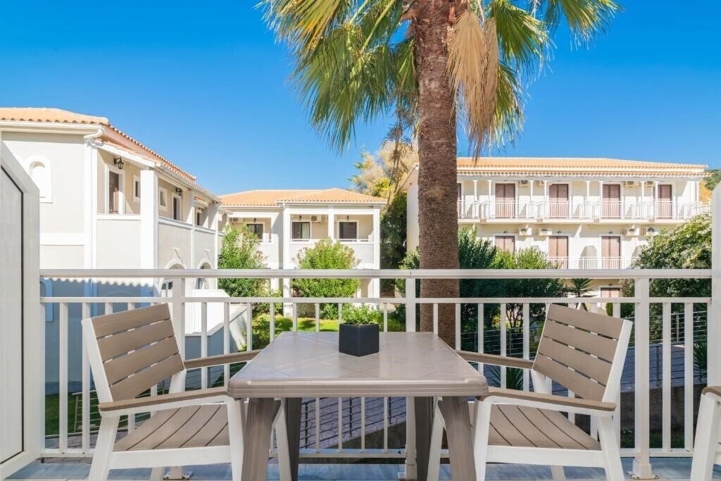 Картинка Cavo D'Oro (Kalamaki) 4*