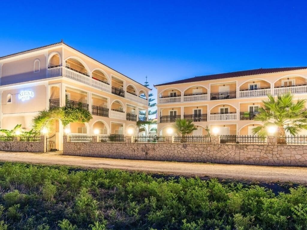 Отель Athina Apts (Kalamaki) 3*