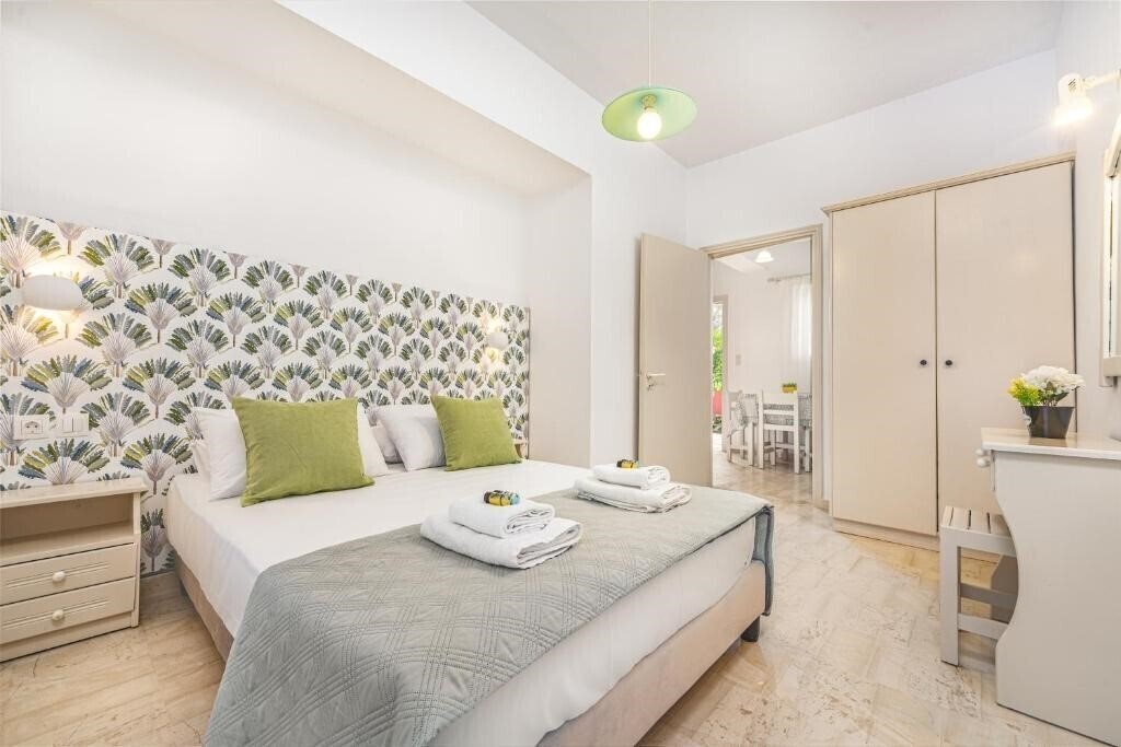 Готель Pyrgaraki Studios & Apartments 2*