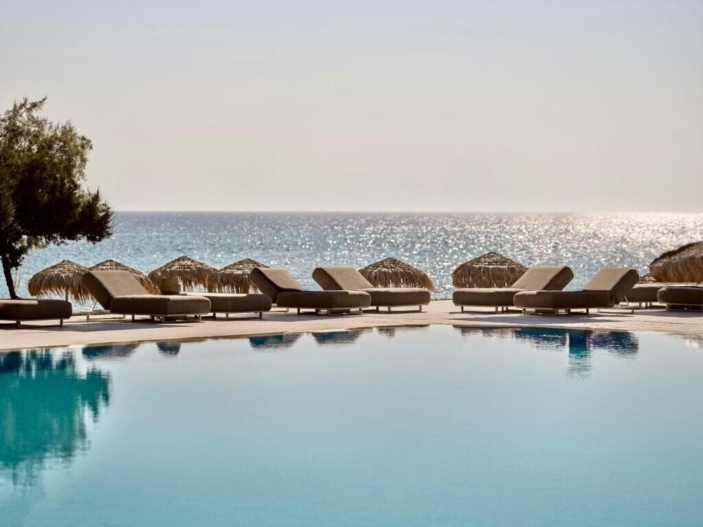 Готель The Bay (Vassilikos) 5*