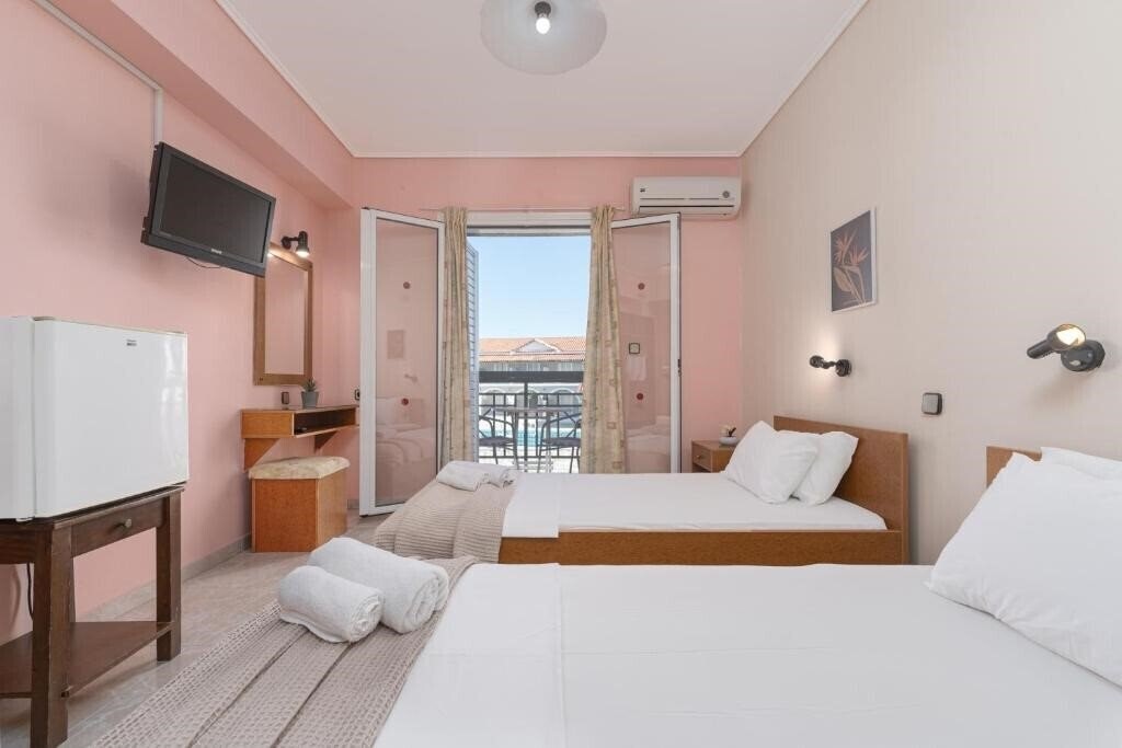 Картинка Aura Hotel 3*