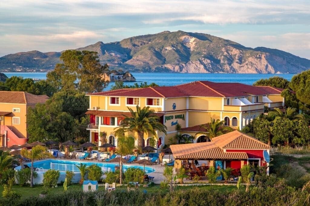 Готель Porto Koukla Beach 3*
