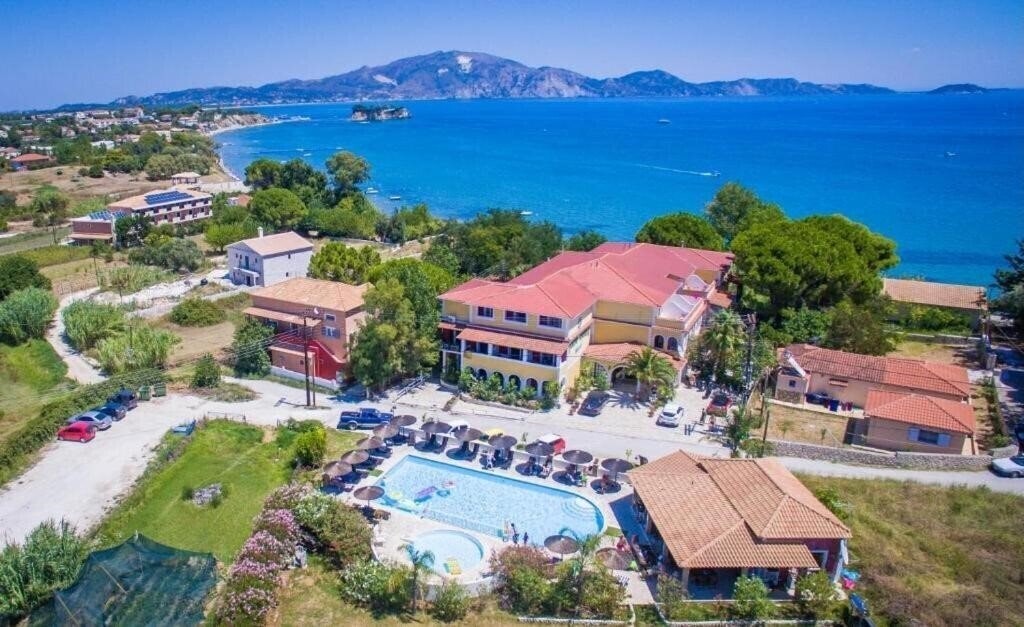 Картинка Porto Koukla Beach 3*