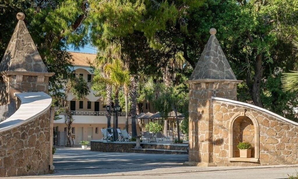 Фото Vasilikos Beach 3*