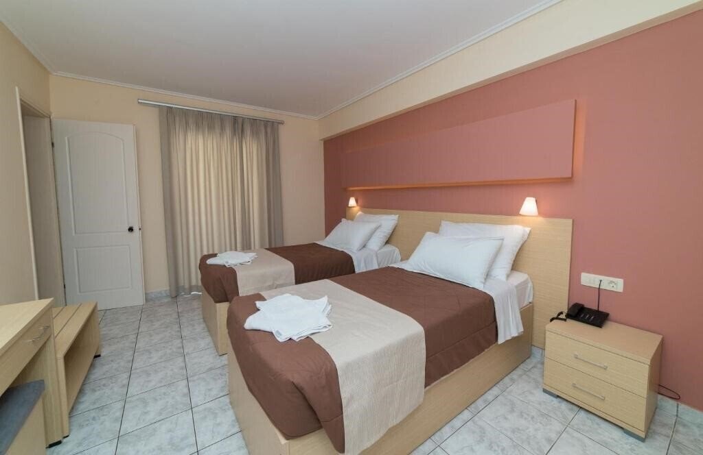 Фотография Roseland Hotel 3*