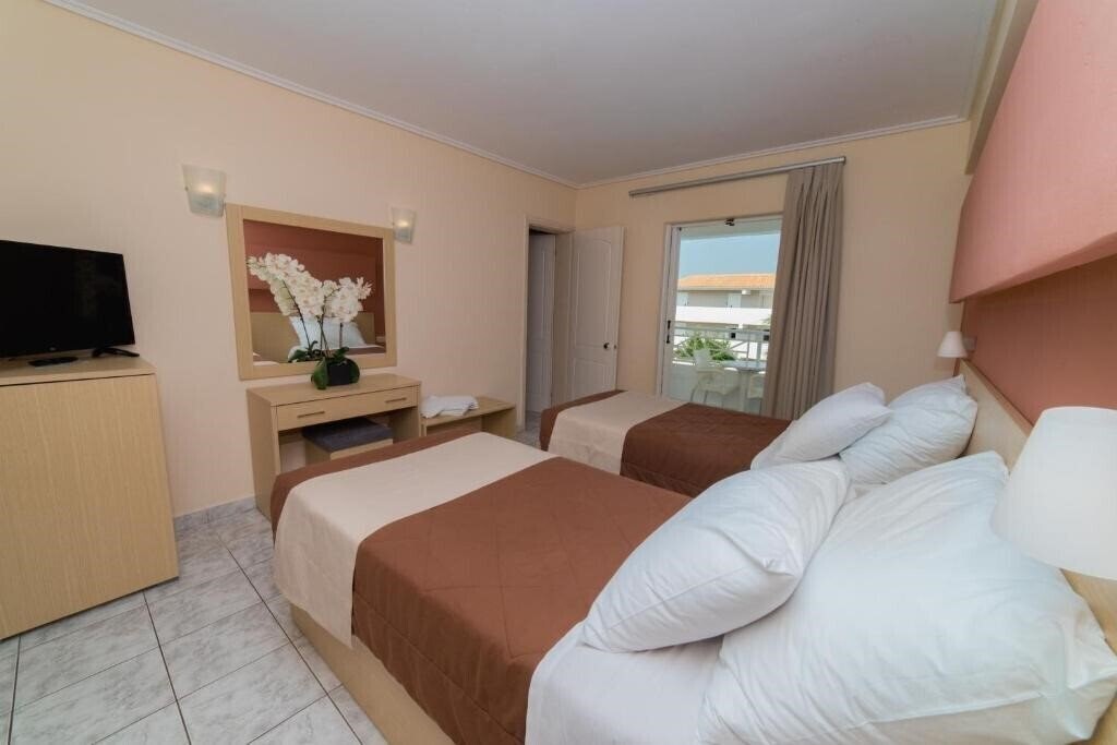 Картинка Roseland Hotel 3*