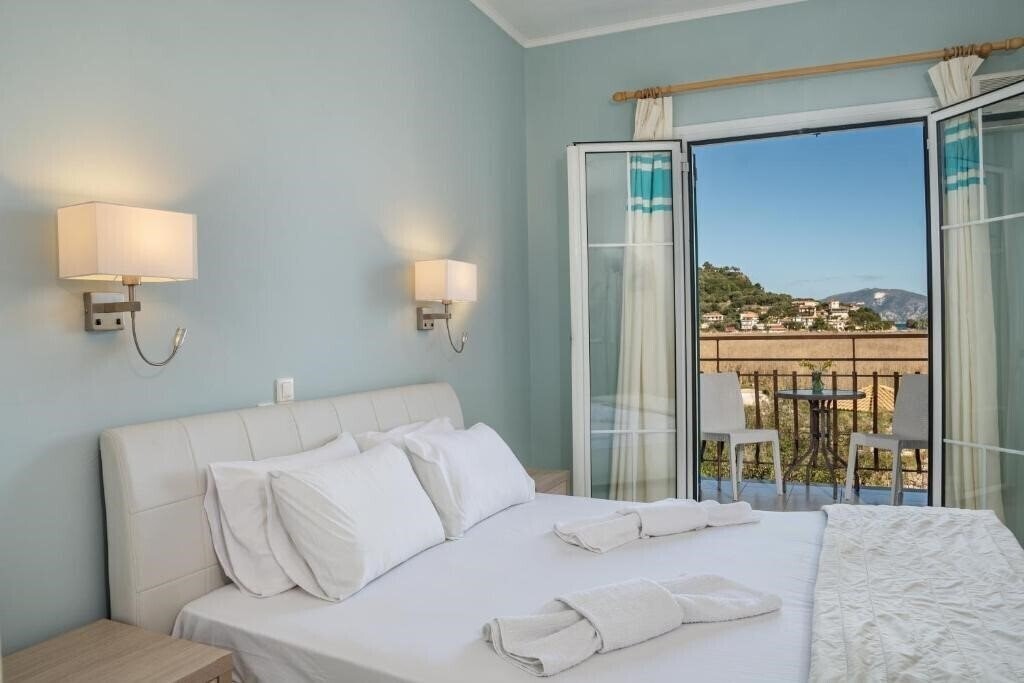 Готель Studios & Apartments Herodotos 3*