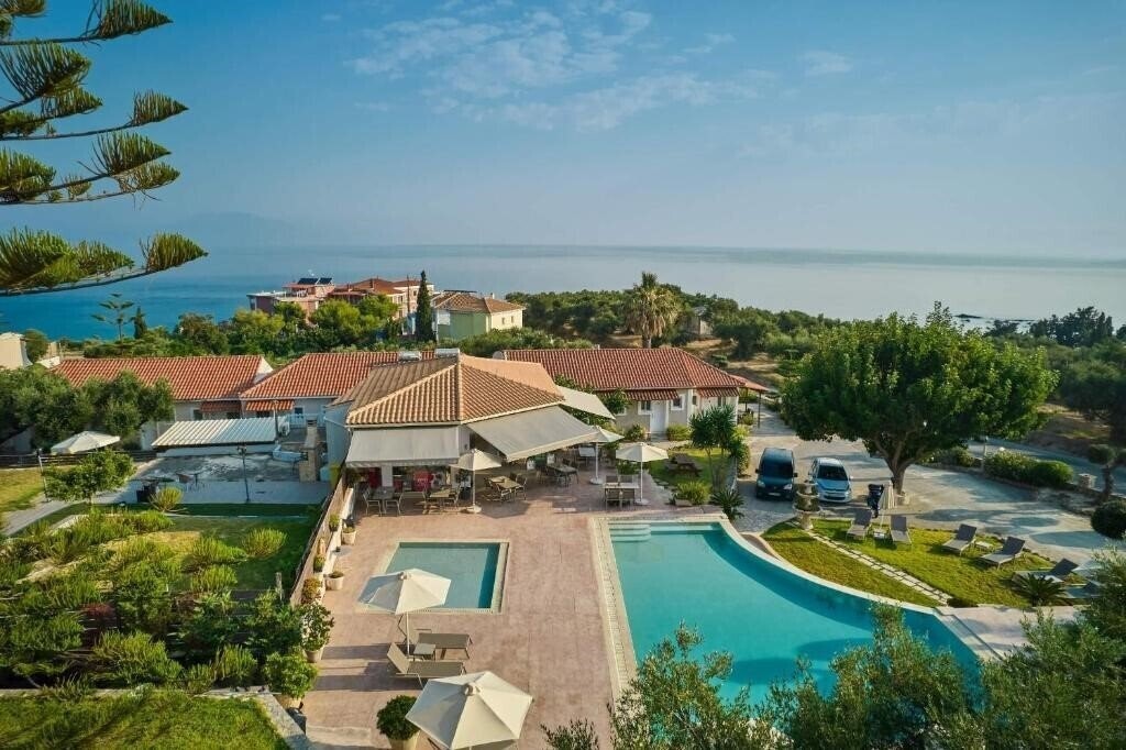 Отель Ionian Aura Apartments 4*