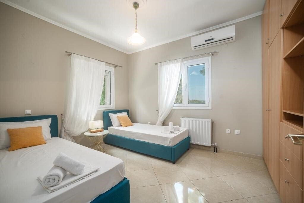 Фото Villa Natura 4*
