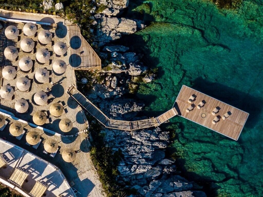 Отель Aliv Stone Suites & SPA 4*