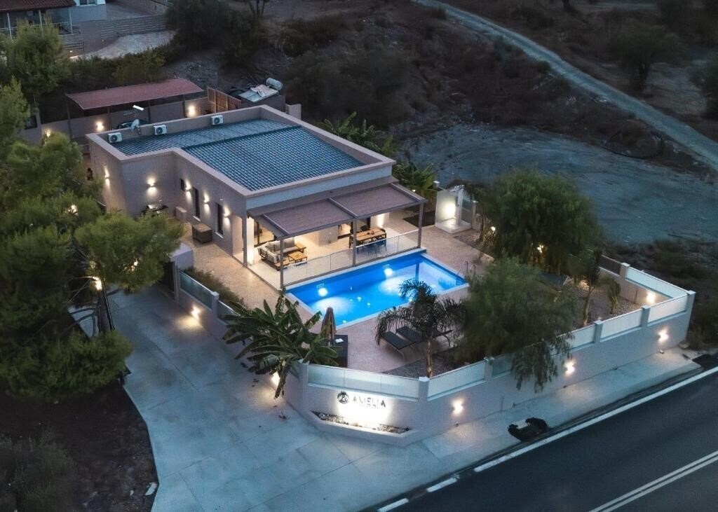 Отель Amelia Residence 5*