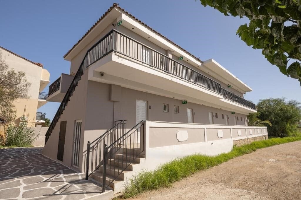 Готель Iviskos 2*