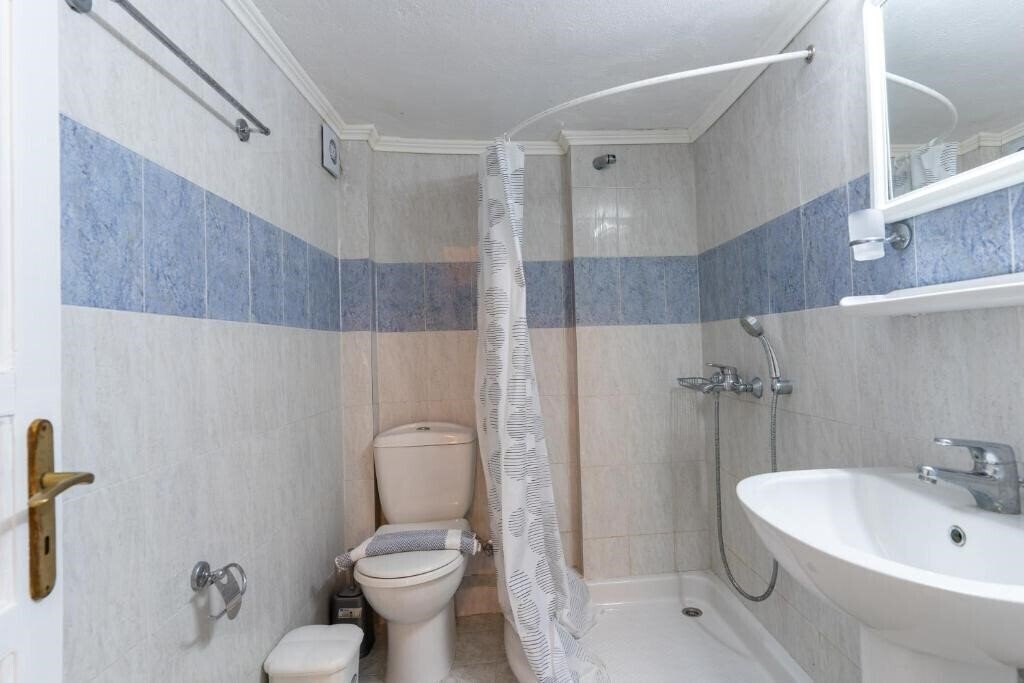 Фото Elpida Hotel 2*