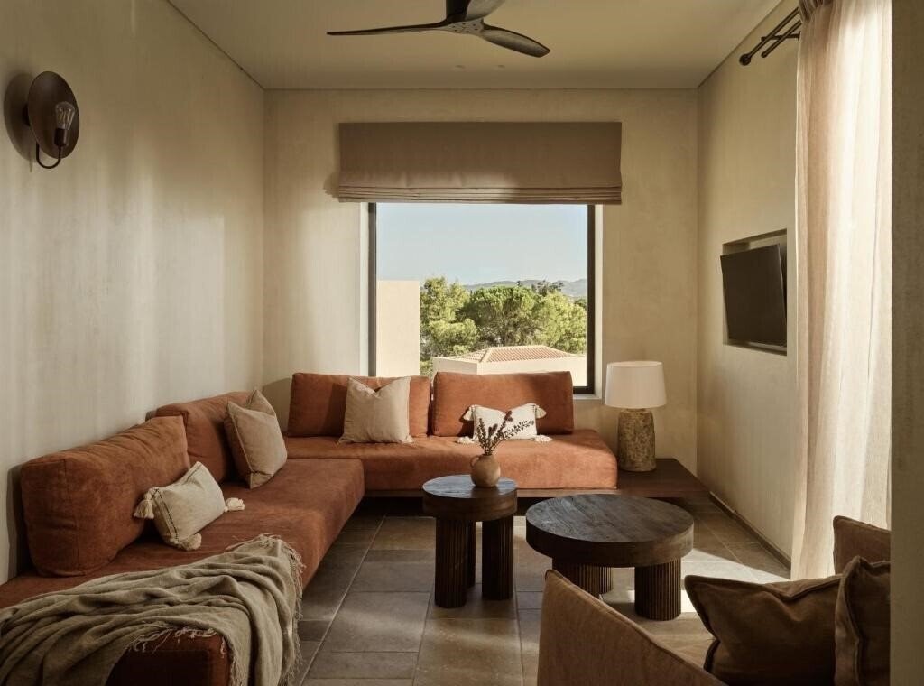 Фотографія Pierros Verde Private Suites 5*