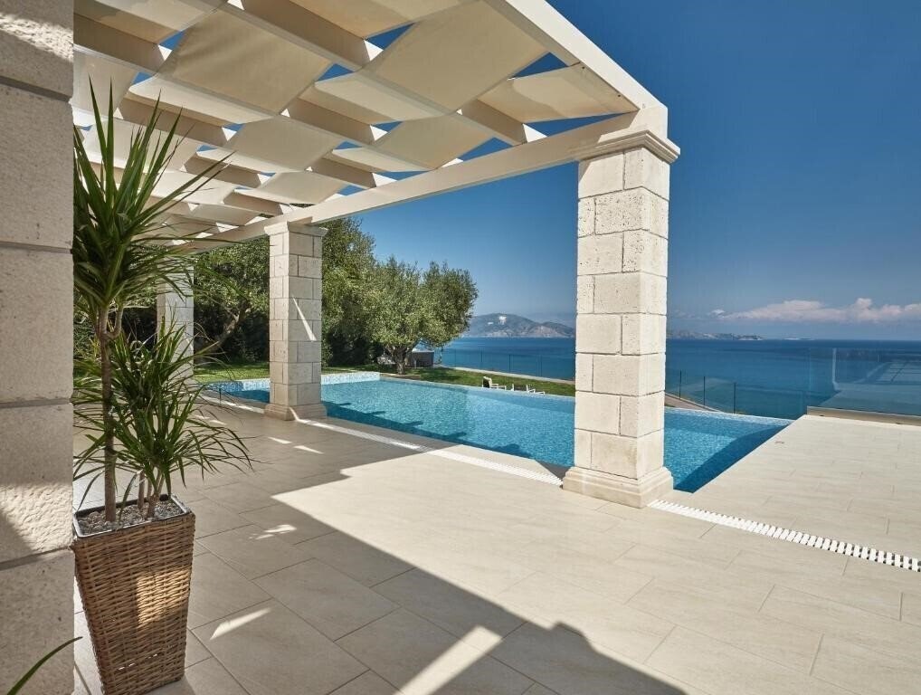 Фото Avra Luxury Villa 4*