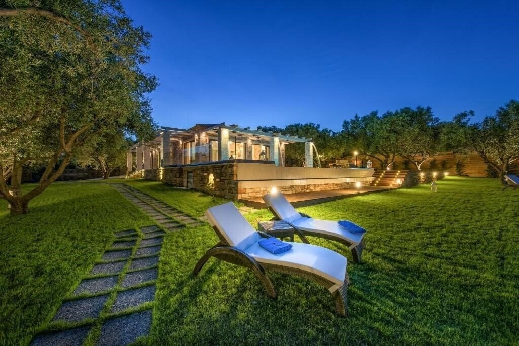 Изображение Avra Luxury Villa 4*