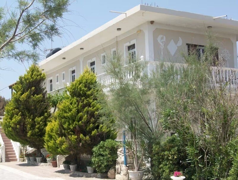 Фото Residence Gorgona (Agios Sostis) 3*