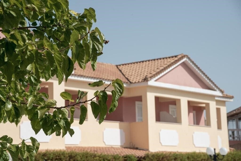 Фотографія Zefyros Ecoresort 3*