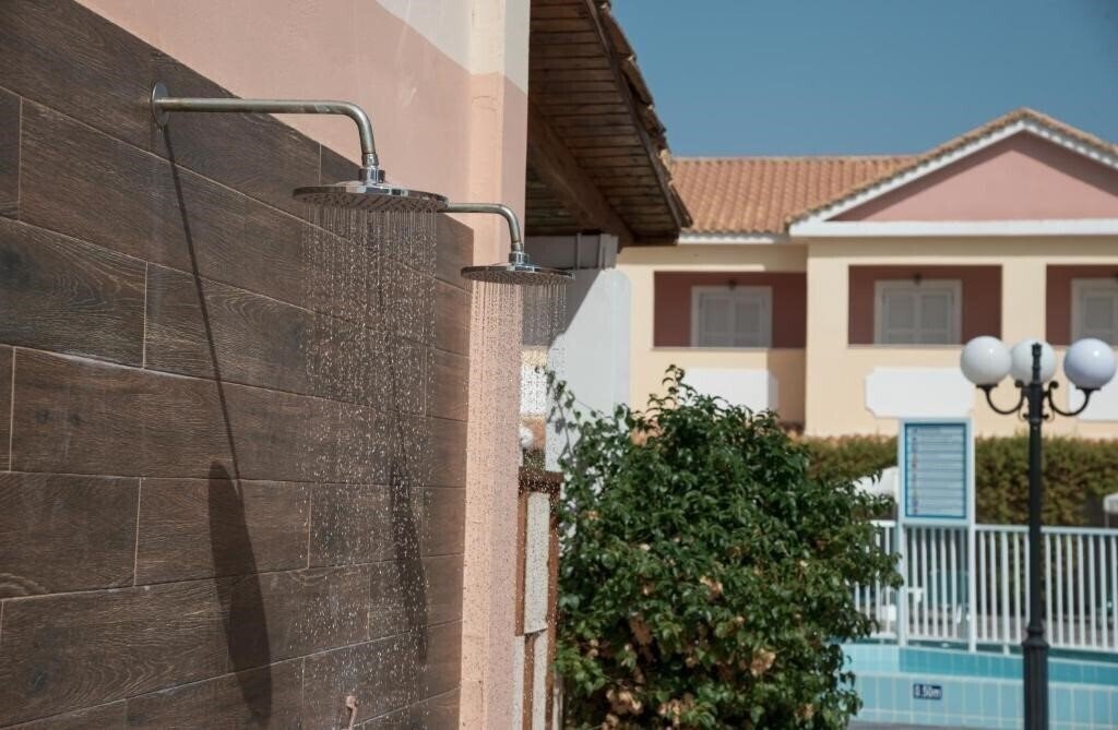 Картинка Zefyros Ecoresort 3*