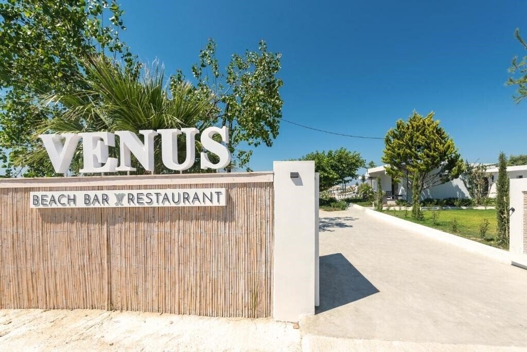 Готель Venus Resort 3*