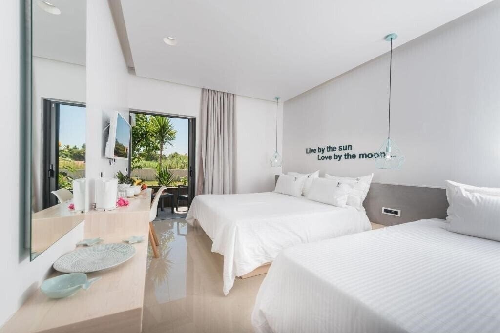 Фотографія Venus Resort 3*