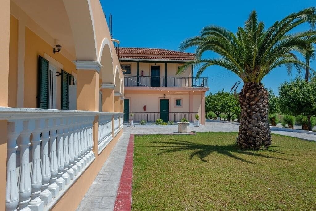Готель Villaggio Verde 3*