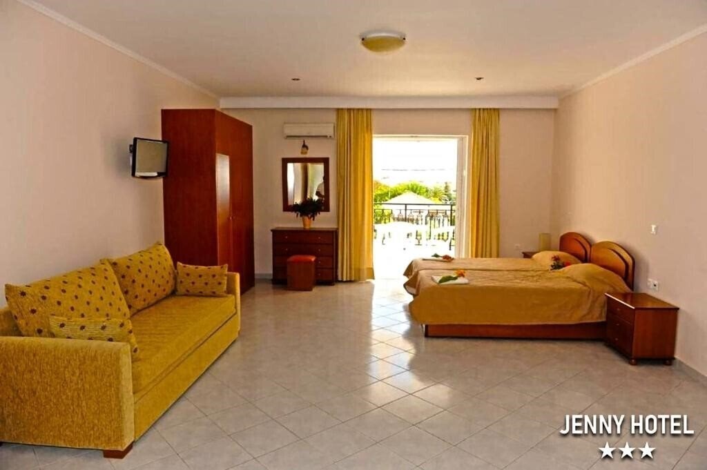 Фото Jenny Hotel 3*