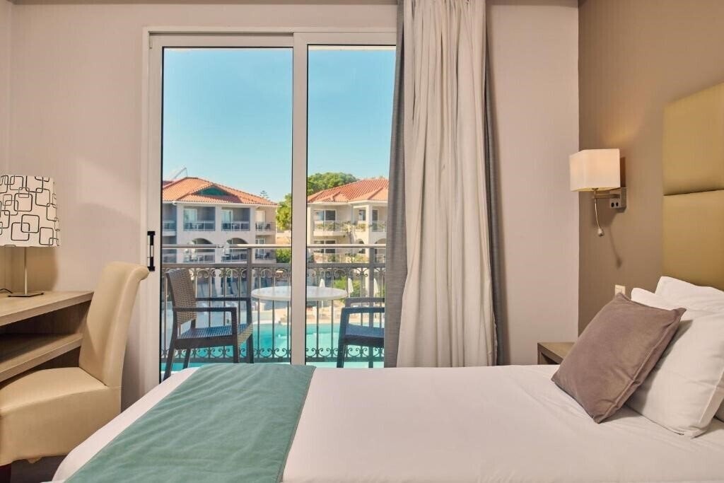 Фото Tsilivi Beach Hotel 4*