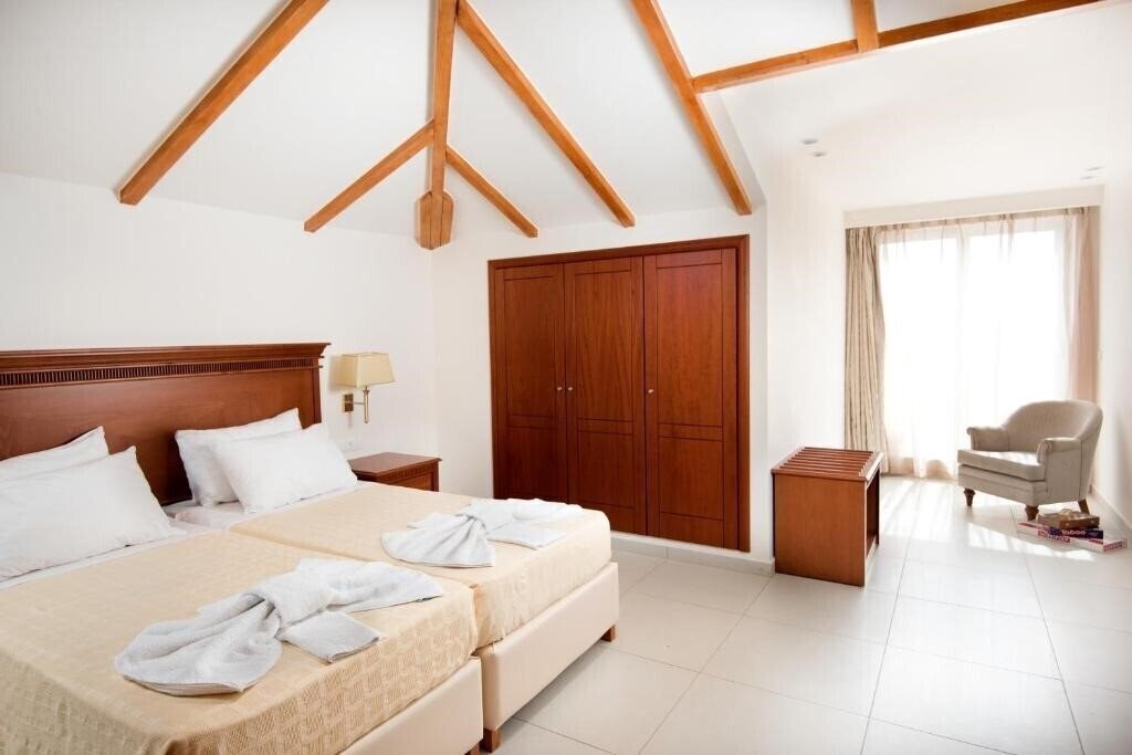 Фото Avalon Palace Zante 4*
