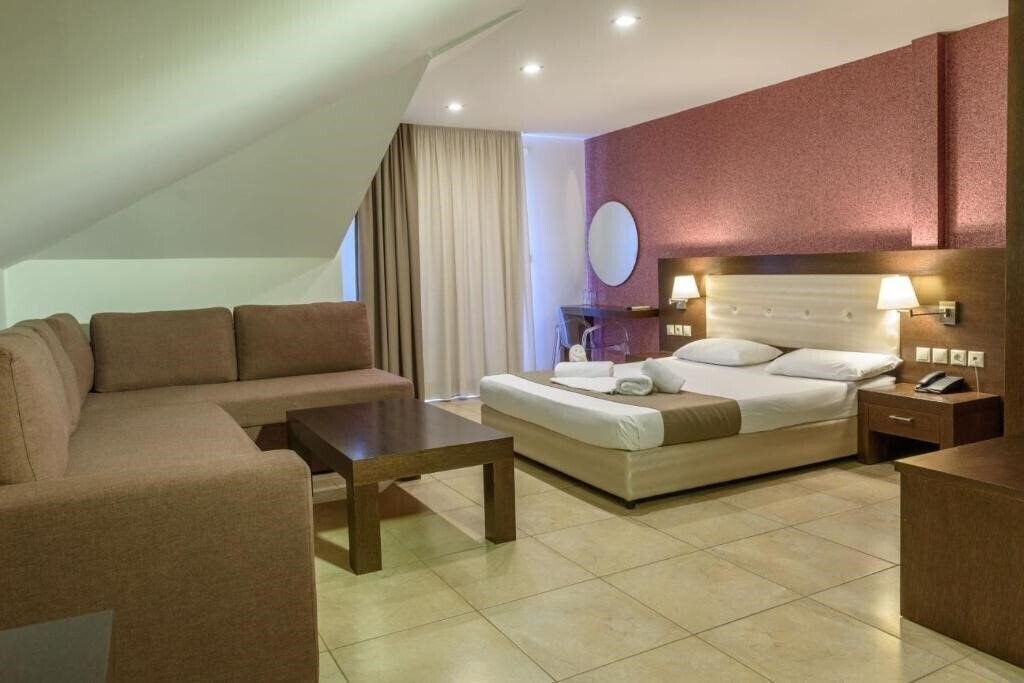 Фото Giannoulis Hotel 3*
